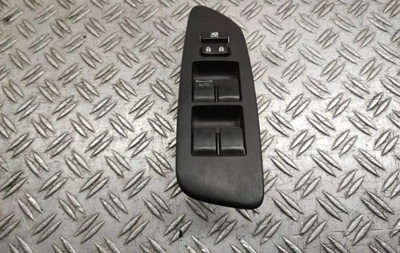 Toyota Auris 150 Electric window control switch 7423212560
