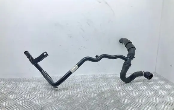 Skoda Karoq Engine coolant pipe/hose 04L121065CR 5Q0122073BK 5Q0122073R