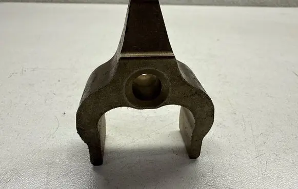 BMW 3 F30 F35 F31 Fuel Injector clamp holder 