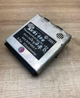 Audi 100 200 5000 C3 Other control units/modules 443919465F 5KH004139