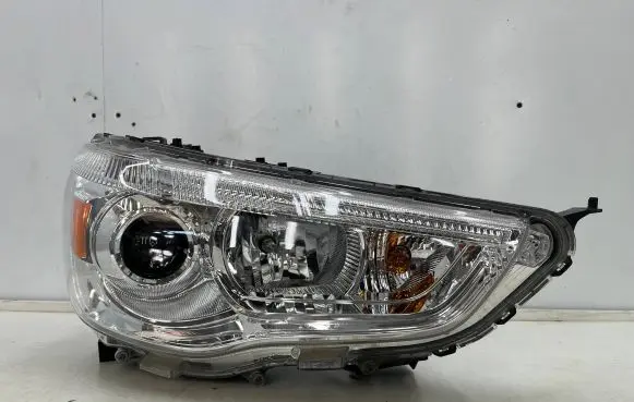 Mitsubishi ASX Headlight/headlamp