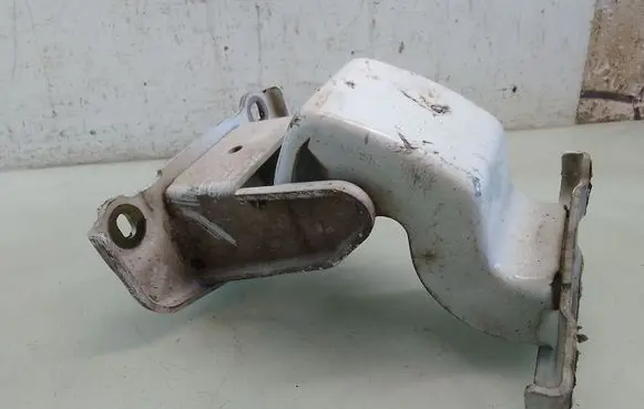 Renault Trafic II (X83) Loading door upper hinge 312304