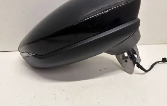 Audi A3 8Y Front door electric wing mirror