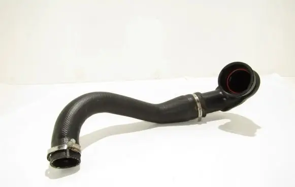 Opel Zafira C Intercooler hose/pipe 13265269