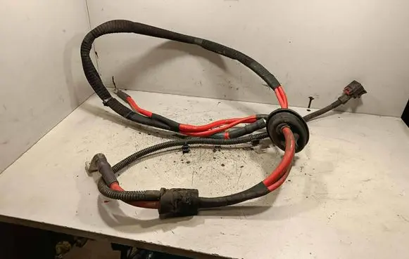 Audi Q7 4M Positive cable (battery) 4M0971225BB