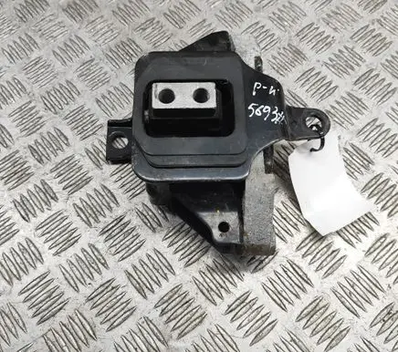 Engine mount bracket