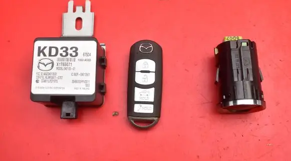 Mazda MX-5 NA Miata Ignition lock KD33675D4