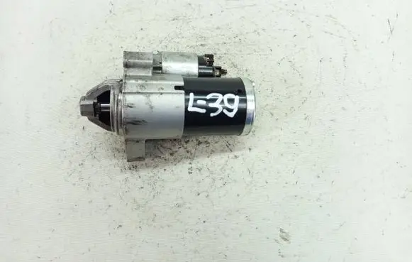 Peugeot 308 Starter motor 9801667780 M000T22473
