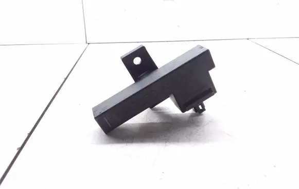 Volkswagen Touareg II Keyless (KESSY) go control unit/module 8K0907247 33542221