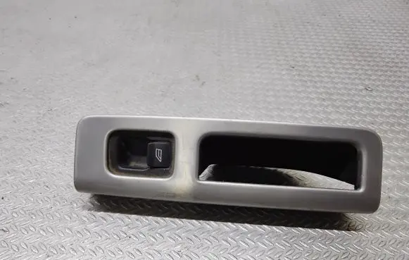 Volvo V50 Electric window control switch 30658449