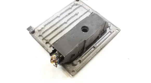 Ford Fiesta Engine control unit/module 6S6112A650FH