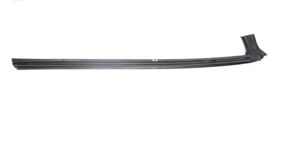 Volkswagen Golf VI Front door glass trim molding 3C8837471B