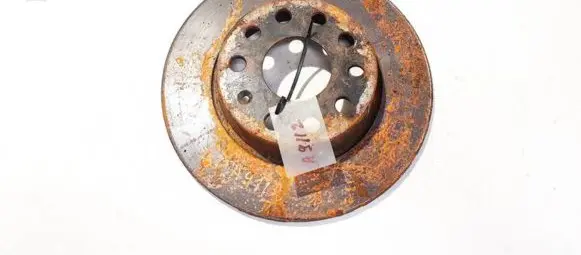 Volkswagen Golf VI Rear brake disc neventiliuojamas