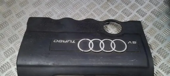 Audi A4 S4 B5 8D Engine cover (trim) 058103724B