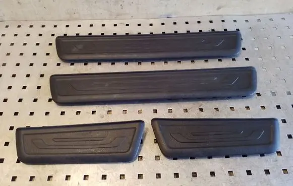 KIA Sportage Front sill trim cover 858833U010 858733U010 858783U010
