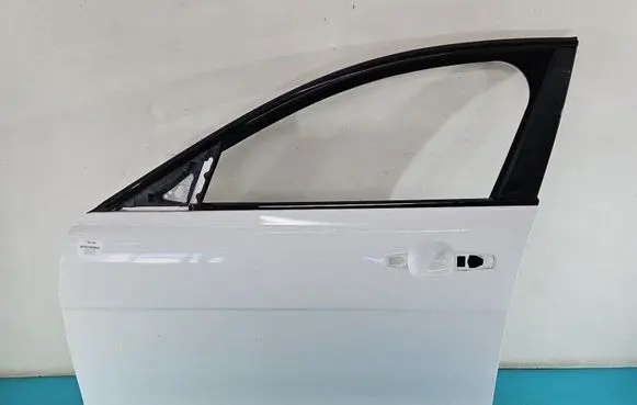 Jaguar XE Front door IMPRK1452643