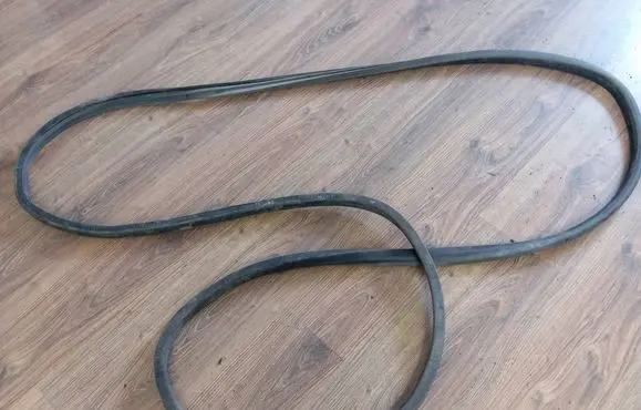 Volkswagen Transporter - Caravelle T5 Sliding door rubber seal 