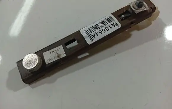 Renault Laguna III Seat belt adjustment rail 878240001R