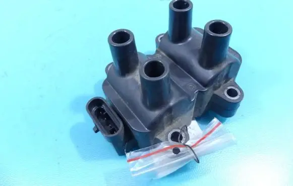 Renault Twingo I High voltage ignition coil U2007 IMPRK1292979