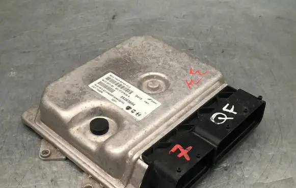Fiat Fiorino Engine control unit/module ECU MJD8F3.QF 55263694 BC0137836A