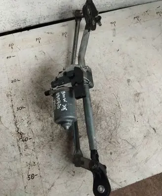 BMW X6 E71 Front wiper linkage and motor 7200535001