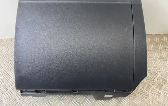 Volkswagen T-Roc Glove box set 2GA857101