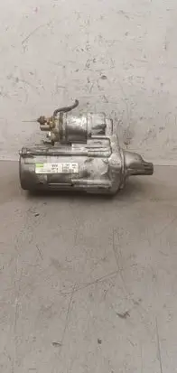 BMW X3 E83 Starter motor 7787354