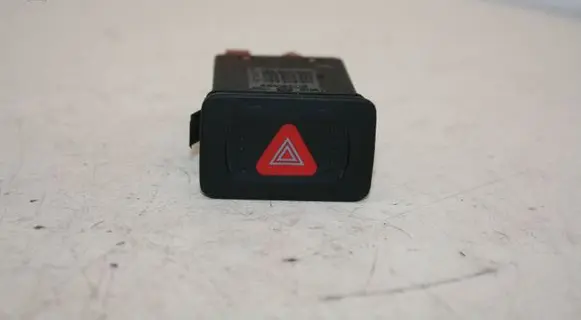 Volkswagen Golf IV Hazard light switch 1J0953235J