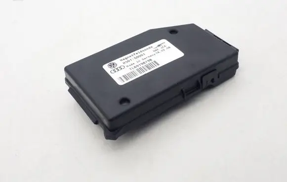 Volkswagen Touareg I Other control units/modules 7L6919879B