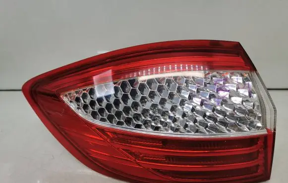 Ford Mondeo MK IV Rear/tail lights 7S7113405B