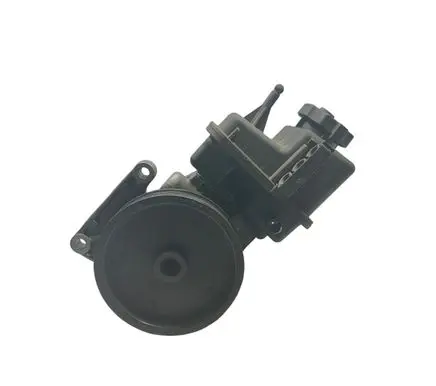 Mercedes-Benz C W204 Power steering pump A0064661501 7693900509