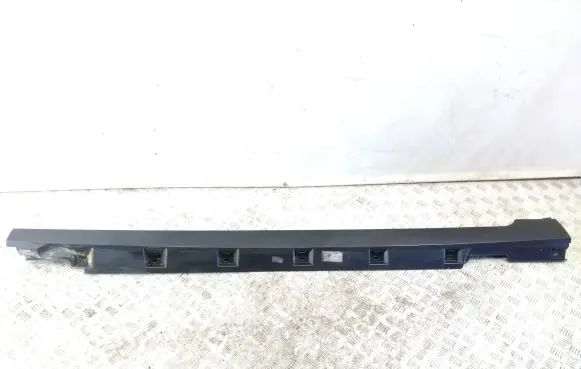 Volkswagen PASSAT B8 Sill 3G0853857F