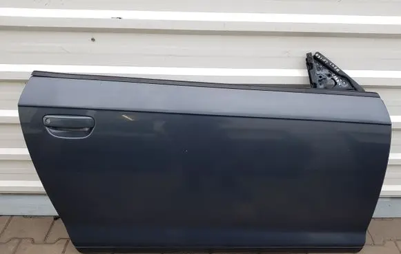 Door (2 Door Coupe)