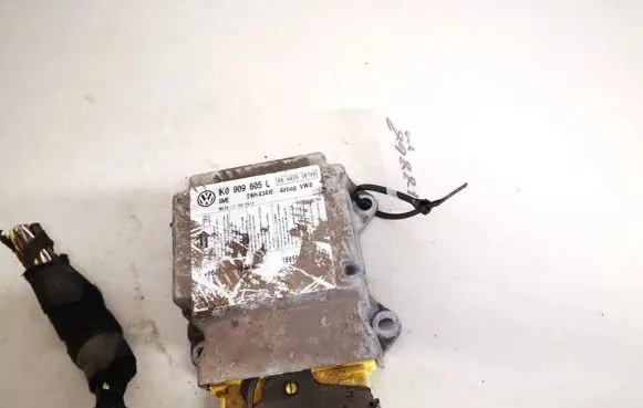 Skoda Octavia Mk2 (1Z) Airbag control unit/module 1k0909605l 5wk43410