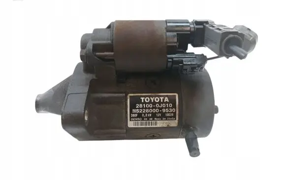 Toyota Yaris Starter motor 28100-0J010