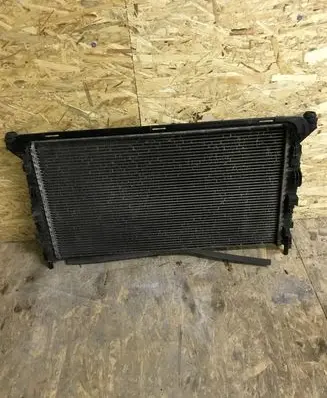 Volvo S40 Coolant radiator