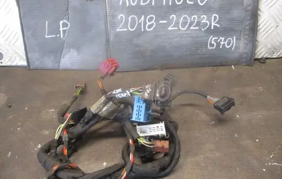 Audi A6 S6 C8 4K EUR ISO radio connector 