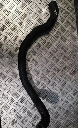 Volvo V70 Engine coolant pipe/hose