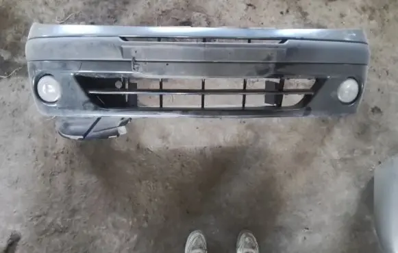 Renault Scenic I Front bumper