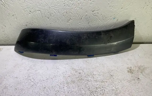 Toyota RAV 4 (XA30) Rear arch 