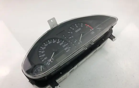 Mitsubishi Carisma Speedometer (instrument cluster) MR506492
