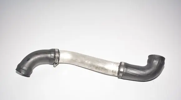 BMW 5 E39 Intercooler hose/pipe 2247967 7799389