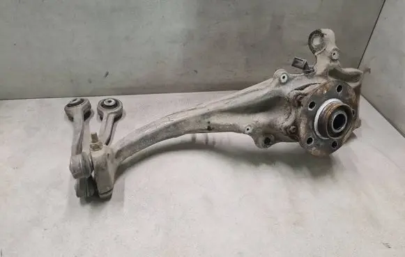 Audi A4 S4 B8 8K Front wheel hub R8K0407258G 8K0407258G
