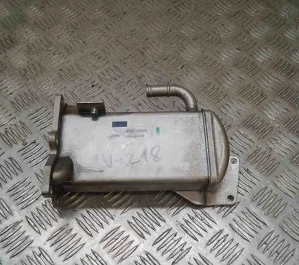 Audi A4 S4 B8 8K EGR valve cooler V29009967
