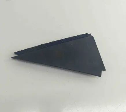 MG ZS Rear vent window glass 10229880