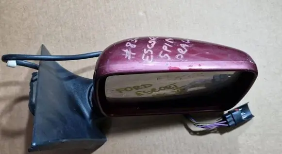 Ford Escort Front door electric wing mirror e10117333 e10117334 e10217333