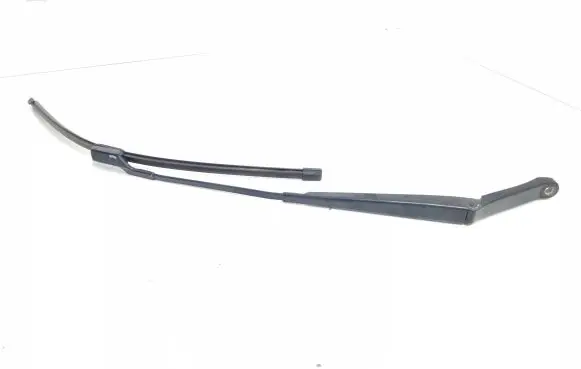 Peugeot 508 RXH Front wiper blade arm 9686437680