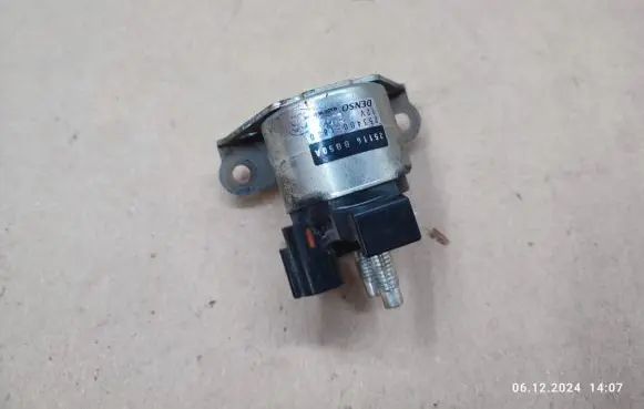Nissan Qashqai+2 Ignition-blocking relay 25116BB50A