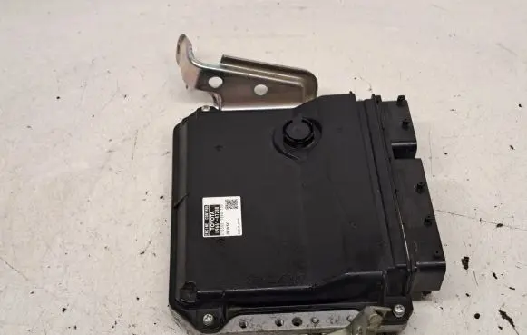 Toyota Prius (XW30) Engine control unit/module 8966147280 2753007394