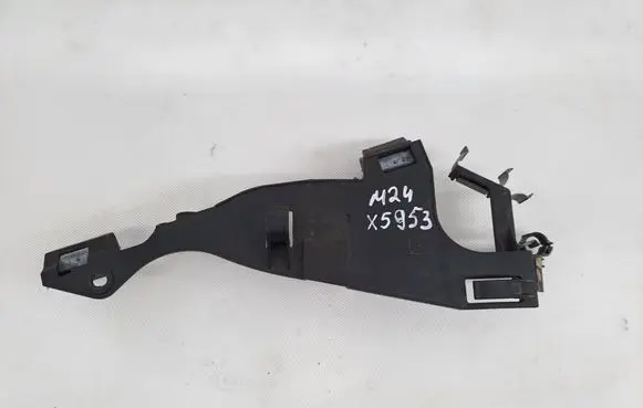 BMW 5 F10 F11 Other engine bay part 7640246